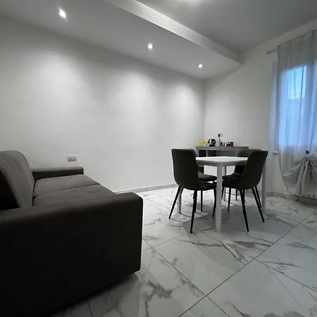 דירה A Casa Di Luca